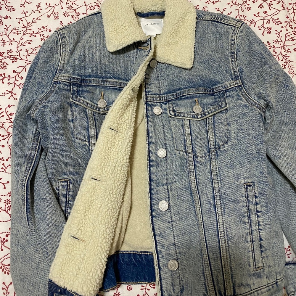 Woman’s Sherpa lined Jean jacket